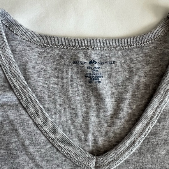 Brandy Melville Gray V-Neck Tee - Picture 2 of 3